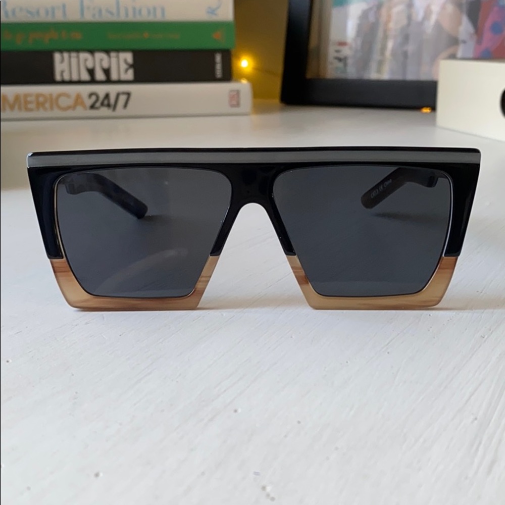 Spitfire Sunglasses (cut)one